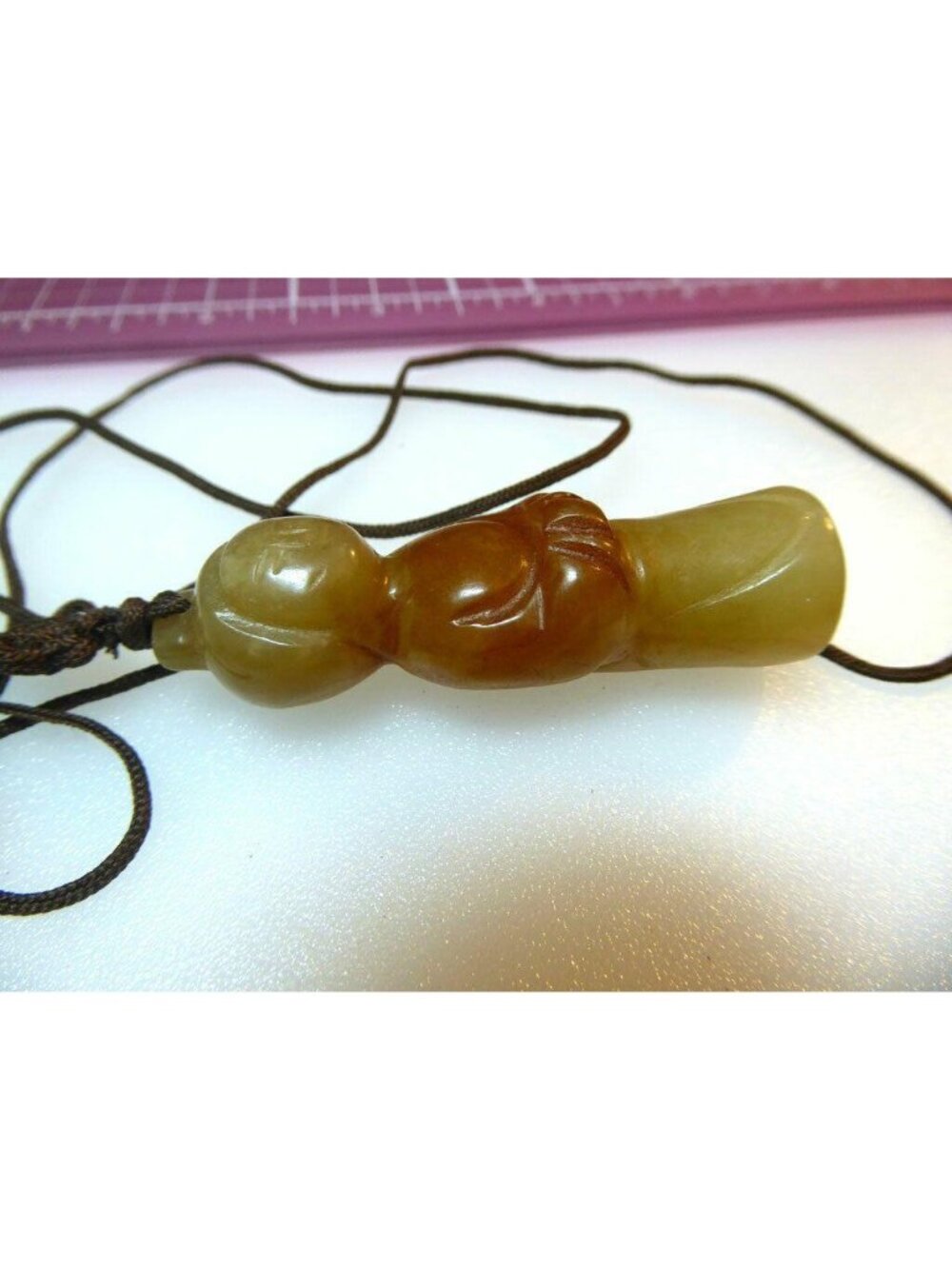 Vintage 2.5" Hand-Carved Russet Hetian Jade Figurine Pendant - Tang Style - Picture 7 of 8
